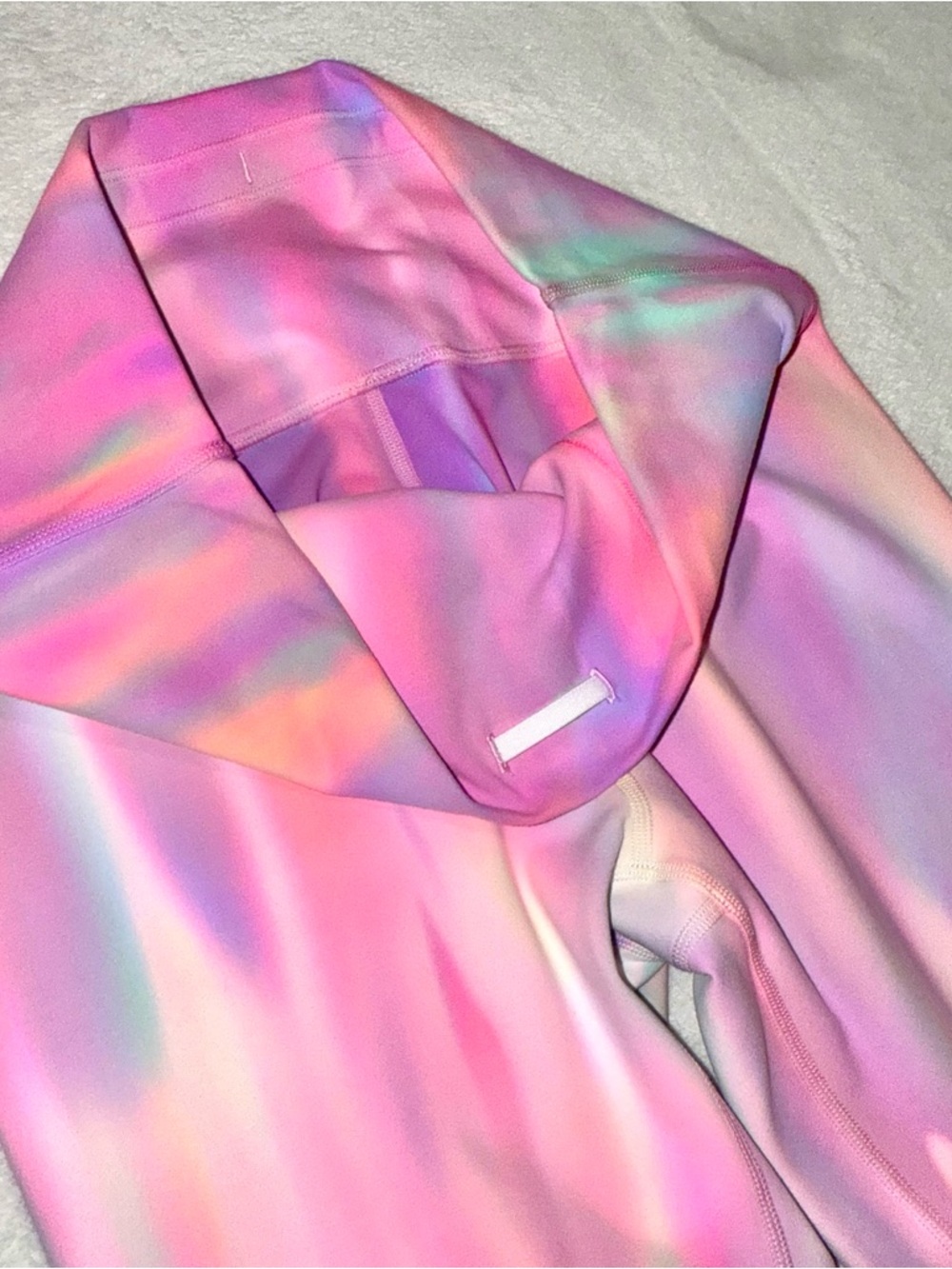 LULULEMON Wunder Train High Rise Legging 25” in Psychadelic Wash Multi size 8 - Picture 5 of 10